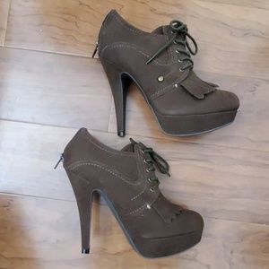 G by Guess Venise Platform Ankle Booties